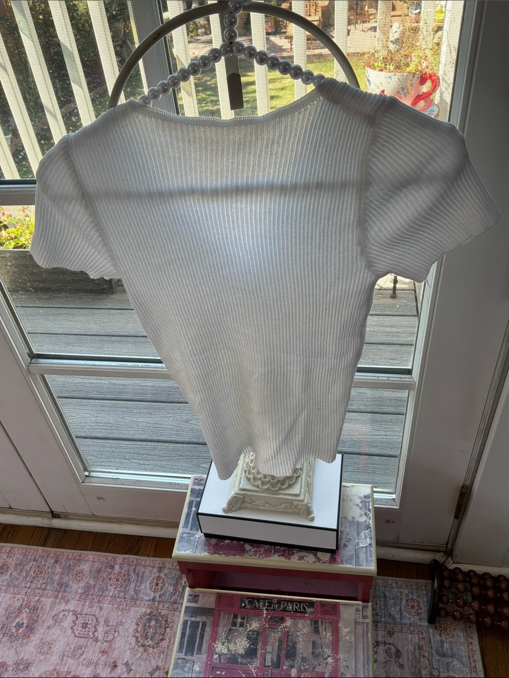White Ribbed Ruched Front Short Sleeve Top - Picture 3 of 3